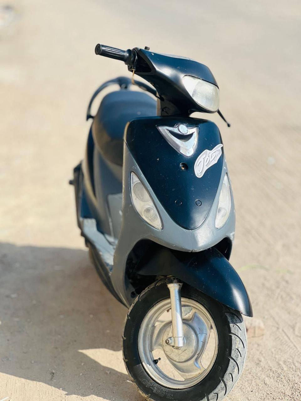 السلام عليكم دراجه ماكس
بوشه بلاديه49 مفتوحه كفراته مختمه 

شغاله نكره سلف وهندر 

للبيع مكاني سوق الشيوخ 

***********
