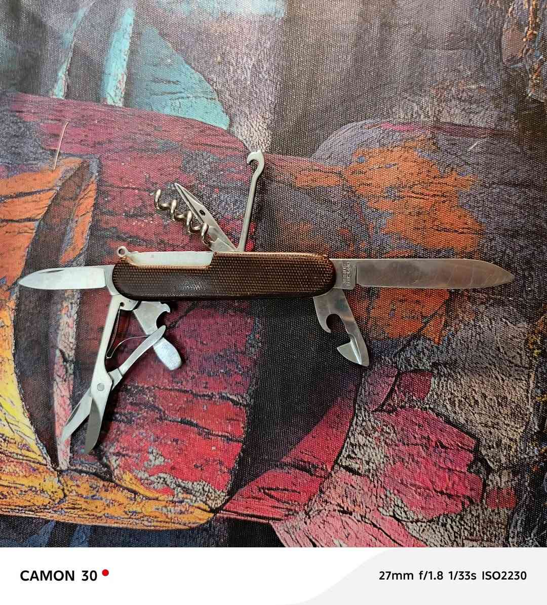 سويسري  اصلي اصلي  مستخدم  نظيف  سعر ٢٥


**إذا كنت صاحب هذا الإعلان وتريد حذفه لأي سبب، رجاءا أرسل رسالة إلى الدعم الفني**