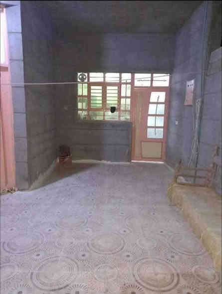 دار للبيع 
مساحة 165 متر 
بناء بلوك 
بيت مرتب 
خدمات كامله ماء كهرباء 
شارع 10 قريب عل تبليط
مكون الدار من طابق ونص
يحتوي علا كراج سياره ومطبخ وستقبال
وغرفة نوم وحدة ومنور وحمام 
وفوك فقط بيتونة وغرفة نوم وحدة

سعر الدار 38 وبي مجال بسيط 

العنوان الأنبار فلوجة حي المختار 
قرب سيطرة المختار الي صايرة بنهيت المقبرة الأسلامية

اي ستفسار الأتصال علا الرقم 

***********  ➡️اتصال 📲
 ***********➡️اتصال 📲
*********** ➡️واتساب فقط 📲
