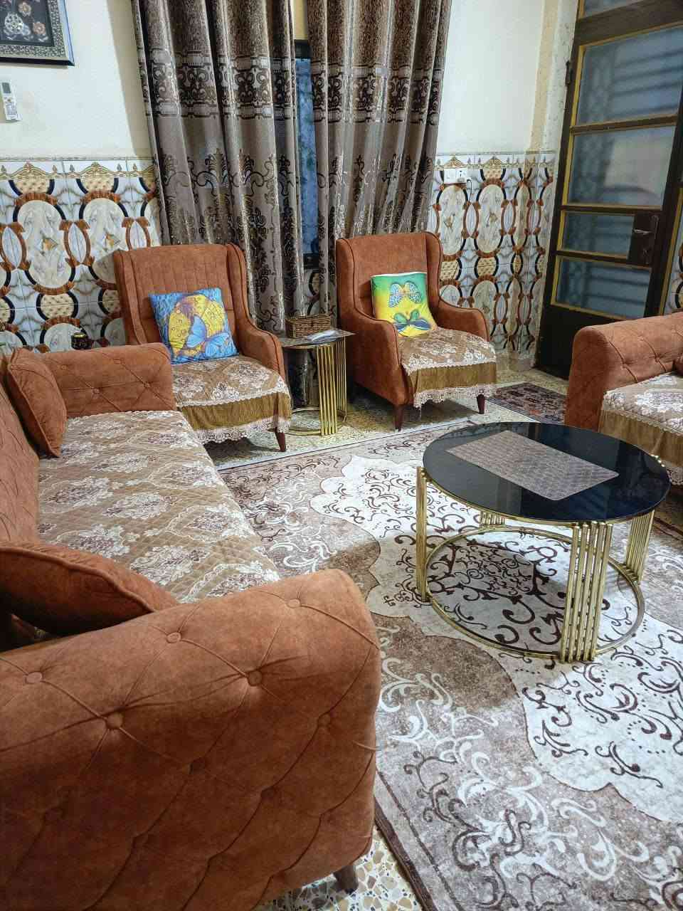 تخم10مقاعد نظيف جدا قوي درجة اولى مع كاونتر للبيع نظيف 4امتار منفصل


**إذا كنت صاحب هذا الإعلان وتريد حذفه لأي سبب، رجاءا أرسل رسالة إلى الدعم الفني**