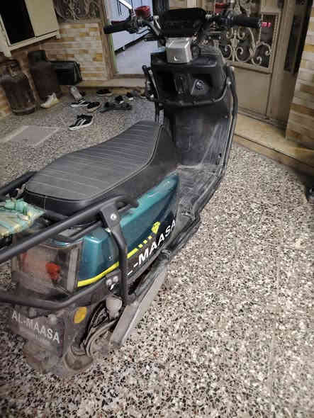 سلام عليكم
دراجا شحن الماسه
نضيفهه وخير من الله
تمشيك ٦٠ كيلو
فقط الكفر الكدام مبدل
السعر ٤٥٠
***********
