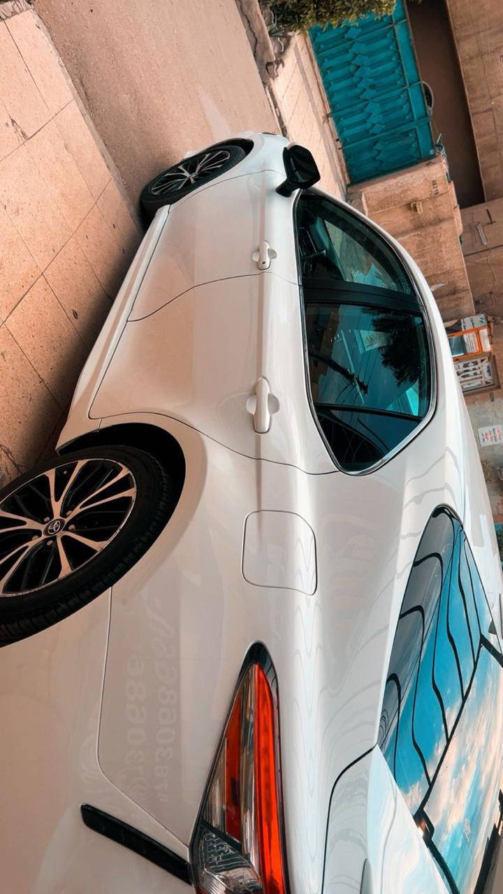 كامري وارد امريكي صبغ5قطع موديل 2019سيارة جاهزه محرك جديد السعر150….***********
