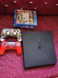 بلي 4 سلم للبيع لامفتوح ولا مصلح لوك ستيكر جوستكات2 اقراص2 ماين كرافت ...