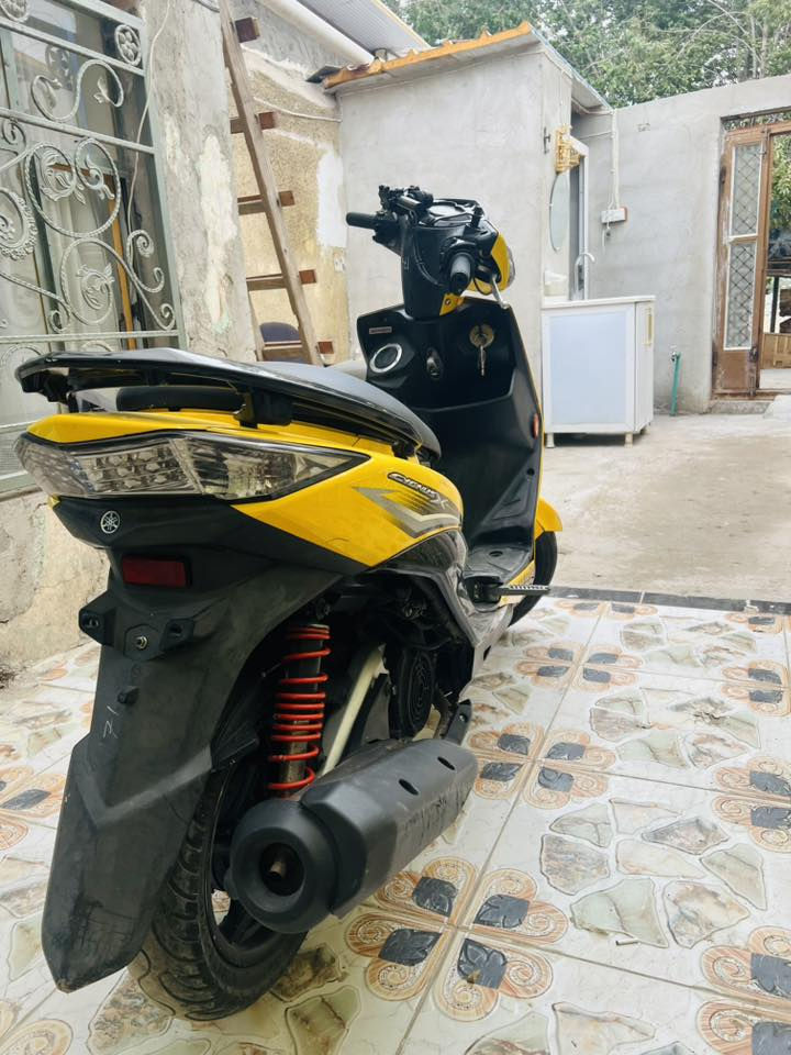 سلام عليكم دراجه سكنس لد للبيع دراجه جديده رمبه مامتعوبه ابد نضيفه كلش العنوان بغداد الشعله السعر 1300 وبيه مجال حك الجيه 
مكلف بل نشر 
***********رقم صاحبها
