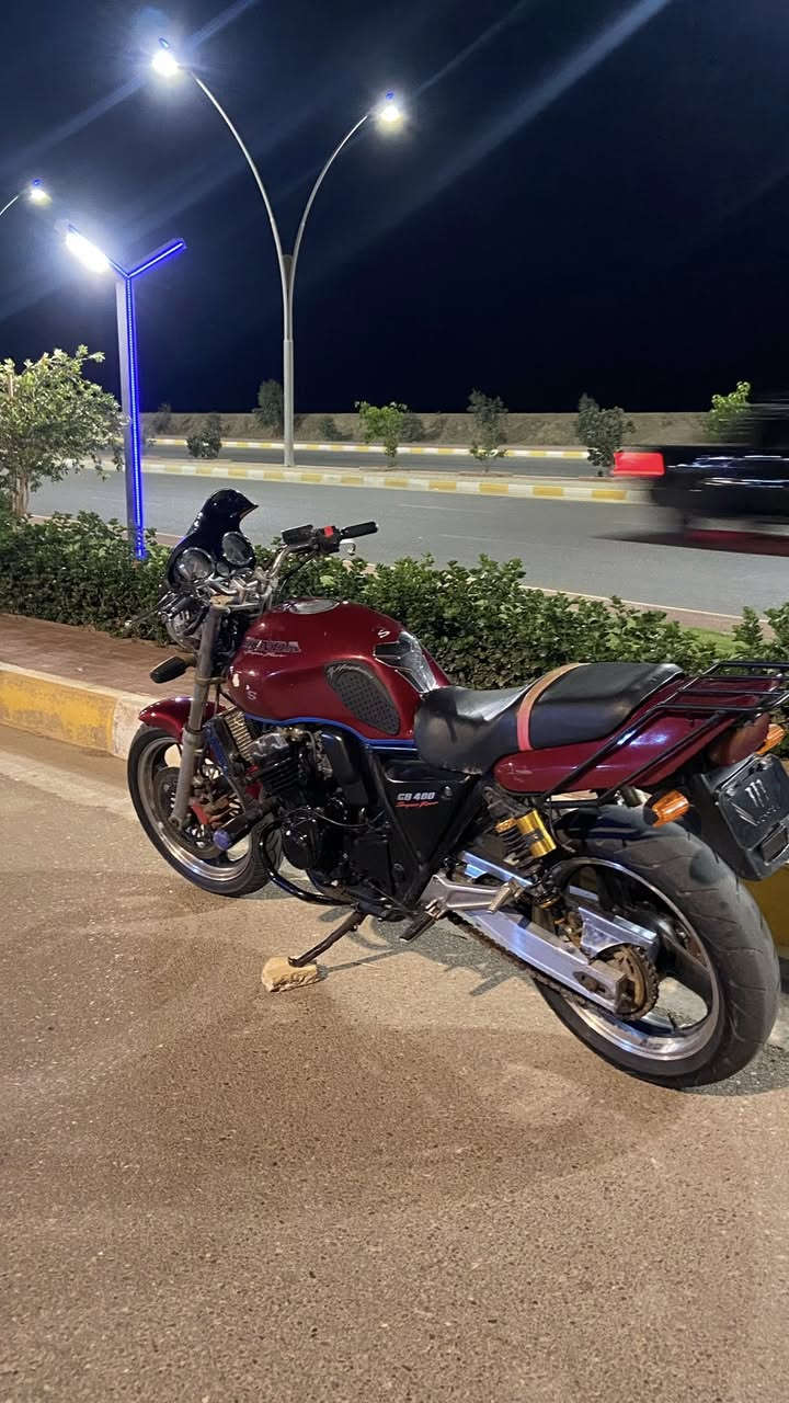 سلام عليكم
سيبي فور جيل اول 16 ولف✅

مكينه خرسه وناعمه معدل شرط 180 وتعبر  

بدون أوراق السعر 13مكاني الرمادي 

رقمي ‪786 832 8807‬ فقط واتساب 

موشراي لاتعبني
