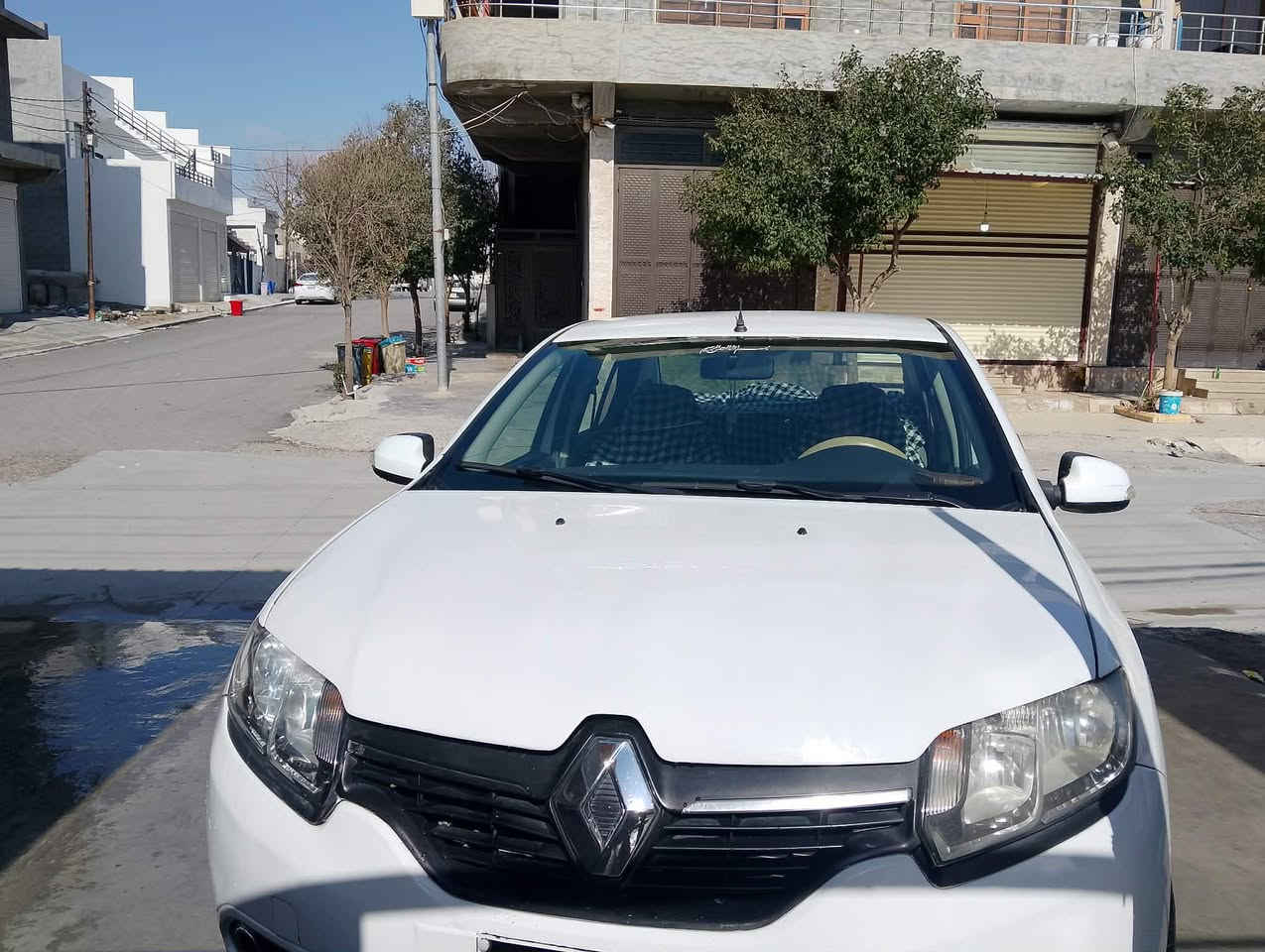 ڕینۆ سمپوڵ ساخ ٢٠١٦ کۆدی بۆکراوە بێ مەسرەف هیچ مەسرەفێکی تێدا نییە  مەکینەی ١٦ی گێر ئۆتۆماتیک نرخی ٤٨ گەڵا ***********
