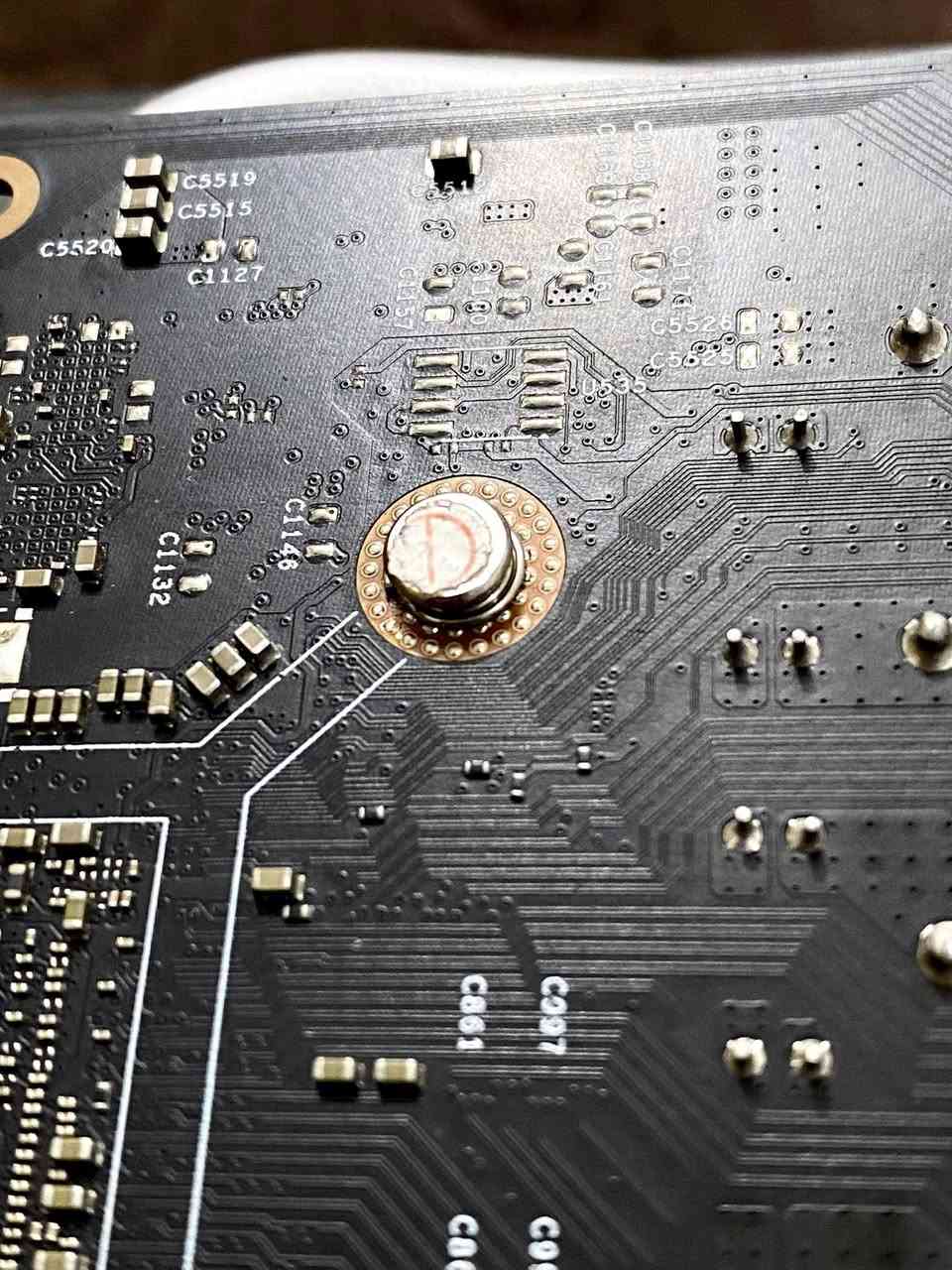 السلام عليكم 
كرت شاشة للبيع 

GTX1660 super

الكرت شغال ويعرض صورة بدون اي مشاكل او خطوط وغيرها 
فقط من اشغل بنش مارك لفترة يكوم يكرش وتصير شاشة سودة وترجع طبيعي للعلم كرت مامفتوح ولامبدل معجون ماعرف شنو المشكلة لان ماعرف بيهن كلش 
المهم اعلى سعر ابيعة وبلعافية عل ياخذة


**إذا كنت صاحب هذا الإعلان وتريد حذفه لأي سبب، رجاءا أرسل رسالة إلى الدعم الفني**