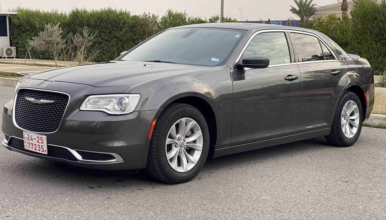 ‏ CHRYSLER 300 2023
حجم محرك : 3.600 V6
ماشيه  : Mi 22,400

ضرر :💯 
بدون صبغ ✅
بدون ايرباك ✅
بدون تبديل ✅
بدون دواخل ✅
سياره بيها بارد ع كد شبر فقط 

السعر : 26,300💰بيها مجال بسيط 

بيع او مراوس مع سيارات ارقام شمالي فقط 

للاستفسار او اتصال على 
***********

