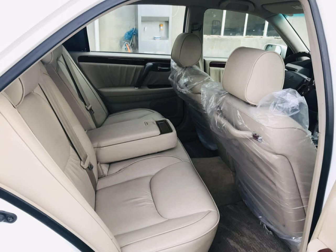 مەلیكە مۆدیل ٢٠٠٣ ساخ  ٤ پارچەی كلئری یابانvttiڕەقەم تەلەفۆن *********** أربيل, العراق
