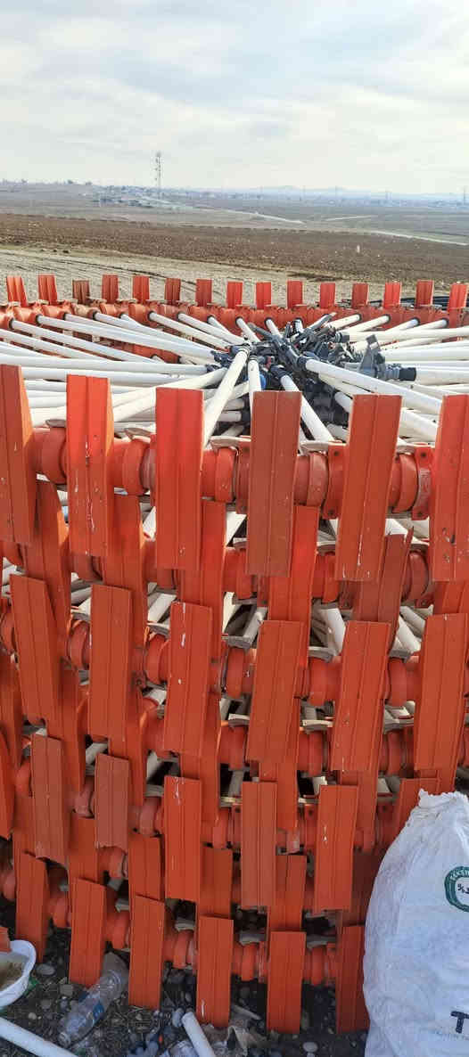 للبيع مرشه ابو(5) 300بوري + اثنين ونص سدين مع نوزلاتهم كامل
 العنوان الموصل عوينات  
رقم الهاتف ***********
