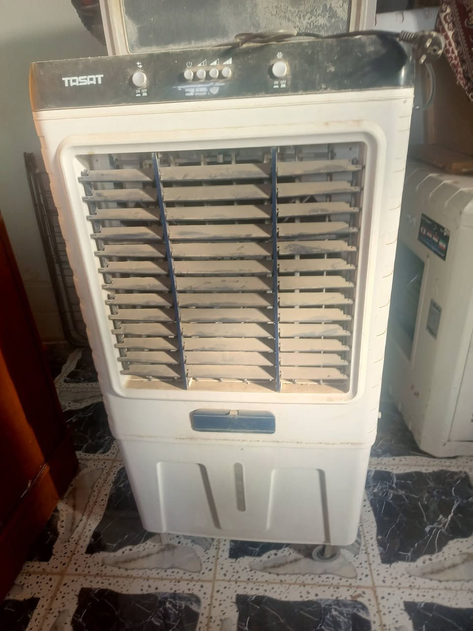 مبردات ثنين للبيع شغلات الحديد اخت الجديده الحديد سعره 120 والبلاستك 110 شغلات شرط الشغل وساحبه شغاله نظيفه سعره 25


**إذا كنت صاحب هذا الإعلان وتريد حذفه لأي سبب، رجاءا أرسل رسالة إلى الدعم الفني**
