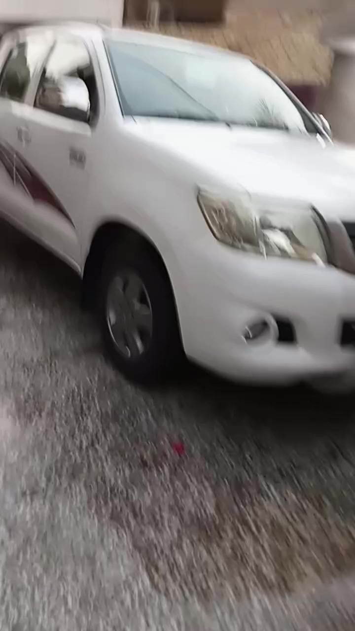 السلام عليك بيكم تيوتة هايلوكس 14 كويتي شاصي 19 كير أوتو مكان بغداد الشعب الرقم ***********  بي واتساب
