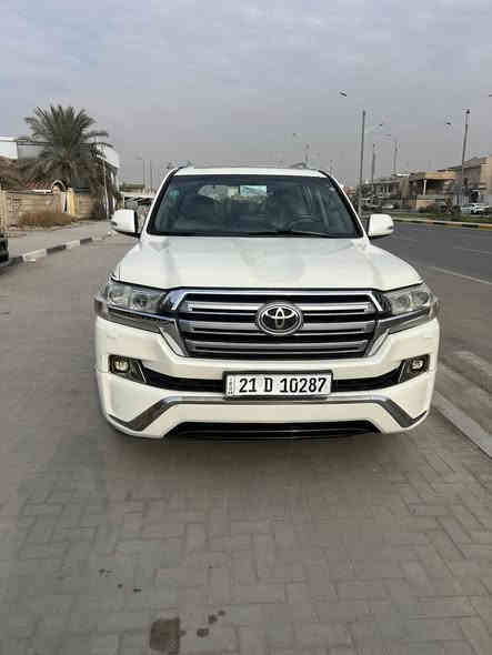 السلام عليكم لاندكروز للبيع مديل 11 محدثة 18 كفالة عامة ماعدة صبغ حزام للتحديث رقم سليمانية نكليزي سنوية ل 2030 تحويل أو وكالة ثاني يوم مكينة ستة سلندر ستفسار اكثر تصل ***********
