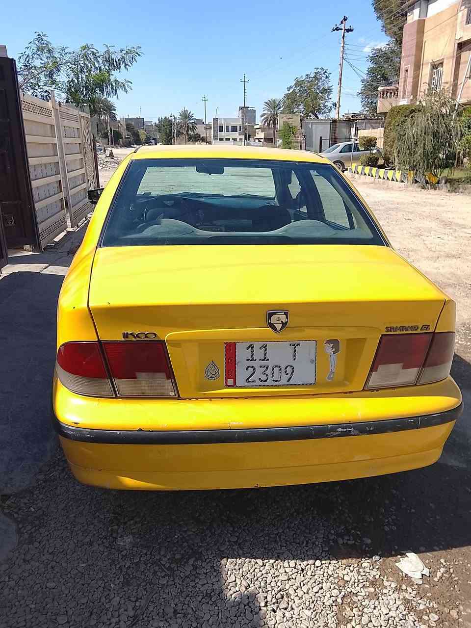 سمند للبيع موديل 2009
سياره حلوه ونظيفه خارج وداخل 
سيارة يحتاج لها بس تجفيت لان خابطه أبيعها على وضعيتها سياره اي نقص مابيها 
تخم تاير 
كير جديد
صدرها جديد 
كهربائيات مابيها شي 
السعر :20 وبيها مجال 
الاستفسار:***********
