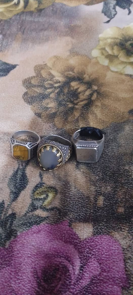 3محابس للبيع قيم واخذ


**إذا كنت صاحب هذا الإعلان وتريد حذفه لأي سبب، رجاءا أرسل رسالة إلى الدعم الفني**