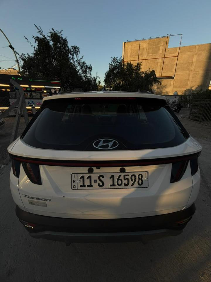 السلام عليكم للبيع فقط
توسان 2024 (خليجي )
ماشية 42 الف 
رقم بغداد باسمي 
مواصفات السيارة:
بصمة + بصمة ابواب
تشغيل عن بعد 
مرايات شفط + ترحيب مري عند الاقتراب + اشاير مري
8 حساس امامي خلفي 
فول تحكم ستيرن
كاميرا خلفية دواره
شاشة كاربلاي
مكينة 2000 دوش 
سيارة نظيفة على ايدي بحالة الوكالة 
السيارة بدون صبغ بيها فقط تعديل بي دي ار على كد شبر بالهلال مال جاملغ الامامي عكس السايق الباقي كله مكفول 

السعر 220 ورقة و بيها مجال بسيط 
مكان السيارة بغداد حي القاهرة 
هــ*********** (فقط واتساب)
