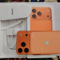 ايفون 17 pro max.  تقليد. مع سَـآعــهْْ (سماعه ايضآً فيها)   للبيع سعر...