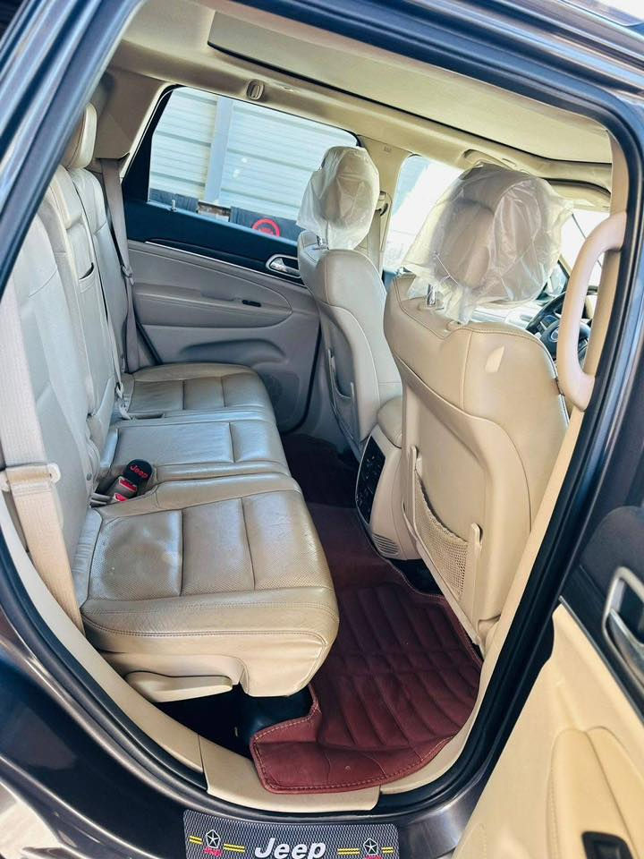 موديل 2019 ماشيه 98 الف كيلو متر بسمي بيه بنيد وجاملغ الاستفساراكثر اتصلو ***********
