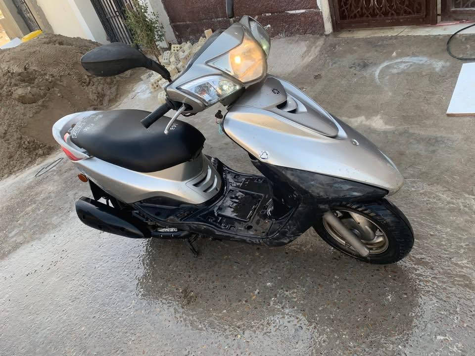 رمبه رمبه رمبه
بريز بغبغاء دراجه مكفوله كفاله عامة 
برغي مابيهةنقص 
السعر مليون و٣٠٠ وبيهة مجال 
عنواني بغداد الشعب قرب سيطره الشعب 
***********
