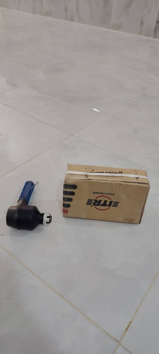 يوجد لدينه عقل اصلي ودينمو اصلي ولدينه روس ارواط  وفايبرات مال جك التواصل عل رقم موجود ***********
