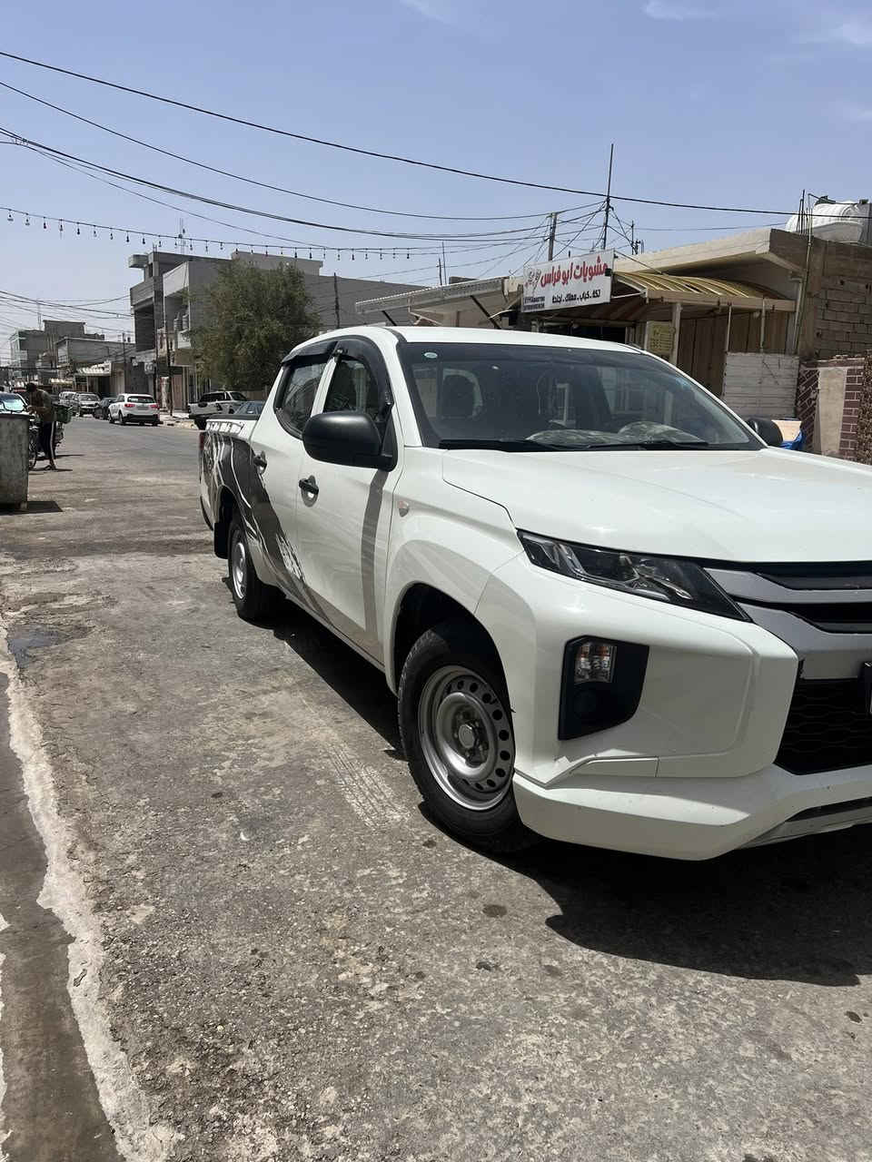 السلام عليكم بيكم متسيبوشي للبيع L200 موديل 2023 كفالة
عامة باسمي ماشية km 40,000
***********
***********
