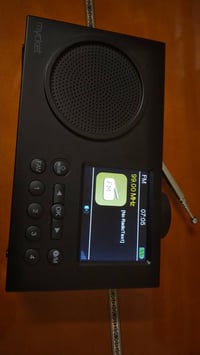 راديو صغير • DAB/DAB+ • بلوتوث