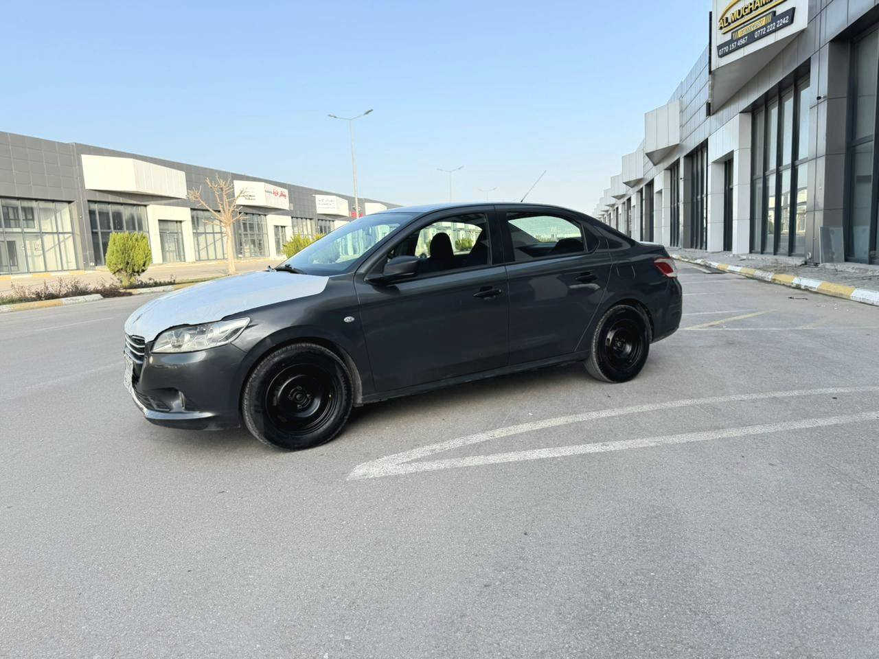 بەناوی خوا
***********_***********
ئۆتۆمبێلی جۆری بیجۆ301 بۆفرۆشتن موديل 2015
 سەیارەکەدووپارچەی بۆیاغەبۆنیت وچەمەلەغ 
گێڕ ئۆتۆماتیک وعادی نیزامی بەفر دوگمەی سپۆڕت ABS تەبرید ساردو گەرم بەشەرت  چوارجام کارەبا 
  (شار سلێمانی) سەنەوی بەسەرچوە تەحویل بەشەرت
بۆنرخ پەیوەندی بکە لەخزمەتام
۰۷۷۰۳٦۰٤۷۲۱..۰۷٥۱۱۳٨۱۳۳۲ ڤایبەر واتسئاپ السليمانية, العراق
