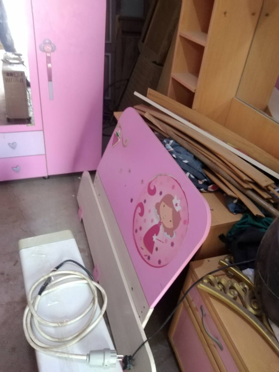 للبيع سعرهم 150 الف عنوان كركوك حي الخضراء محل سيد زياد النجار
***********
