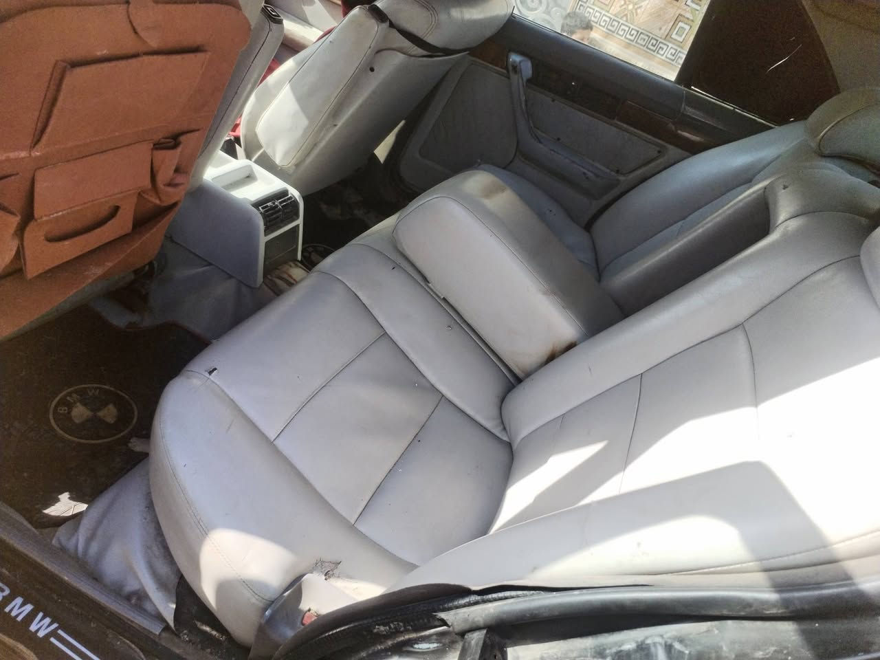 525كير عادي مكينه ٣٥موديل 89رقمه نبار كير مكينه تبريد كهربائيات شغاله صدره تعبان لايت تعبان عوزه قفل جنطه وترتيب بسيط مكاني الكوت سعره 33وبيه مجال
***********
