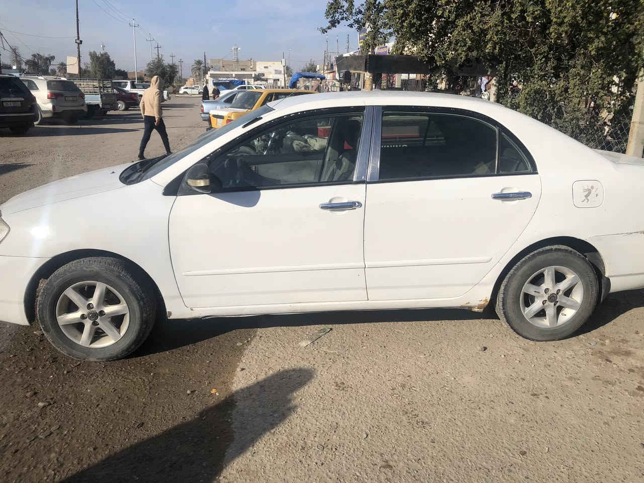 كورله موديل٢٠٠٢للبيع
كير محرك صدر مكفوله

تخم تاير رقم بغداد بسمي

محرك ١٦٠٠
العنوان سامراء
السعر ٧٠بيه مجال

***********اتصل ودلال
