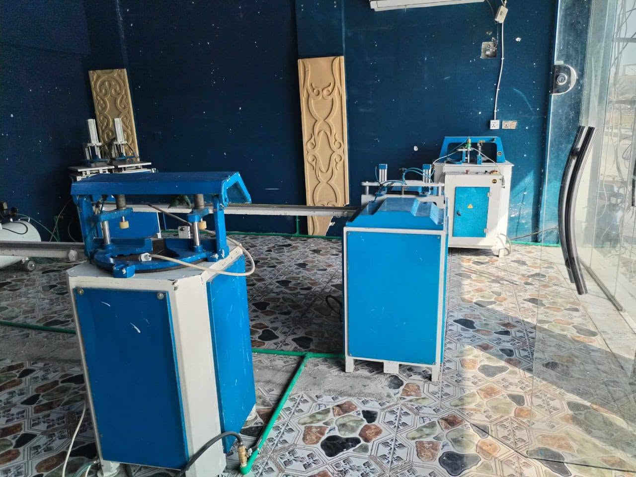 معمل للبيع 
سعر مناسب جدا 
العنوان كربلاء طويريج 
***********
