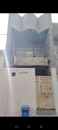 نص قطعه قطاع ٣٣ اول فرع مقابل البانزين خانه طابق ونص جديده للبيع اليحب...