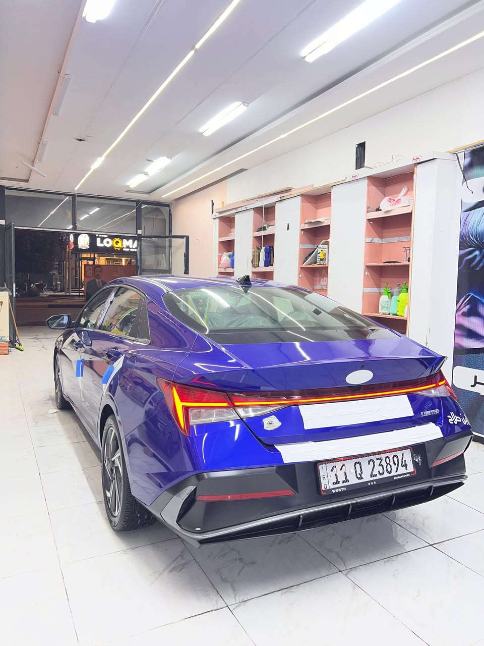 السلام عليكم النترا 2024 وارد أمريكي لون چويتي السيارة كفاله بدون قطره صبغ بيها تبديل ربع دعامية وبارد بالجاملغ الأمامي وشويه من البنيد وخشم الجاملغ جهة العبري السياره فول مواصفات لمتد
المواصفات:
1-بصمه وترحيب عند الاقتراب
2-فتحة سقف سلايد روف
3-رادارات 360
4-شاشة متصلة ديجتال
5-ويل كب حجم 17
6-توقف ذاتي 
7-تحديد مسار وقيادة ذاتيه
8-سايد بريك بصمه
9-اوتو هولد
10-تبريد بيانو 
11-تدفئة كشنات
12-كشنات جلد لونين
13- إشاره الاماميه لدات والخلفي ايضاً لد
14- الداخل يجي بي لد بلادي تتحكم بي من الشاشة
15-شاحن لاسلكي
ماعدا المواصفات البقية 
السيارة اجتي من امريكا بيها بصمتين ماشية 24 الف ميل كير ومكينة وصدر كله جديد السيارة بدون اي نقص رقم بغداد الجديد مكاني بغداد السعر 162 وبيها مجال للتواصل والاستفسار خاص أو الاتصال: ***********
