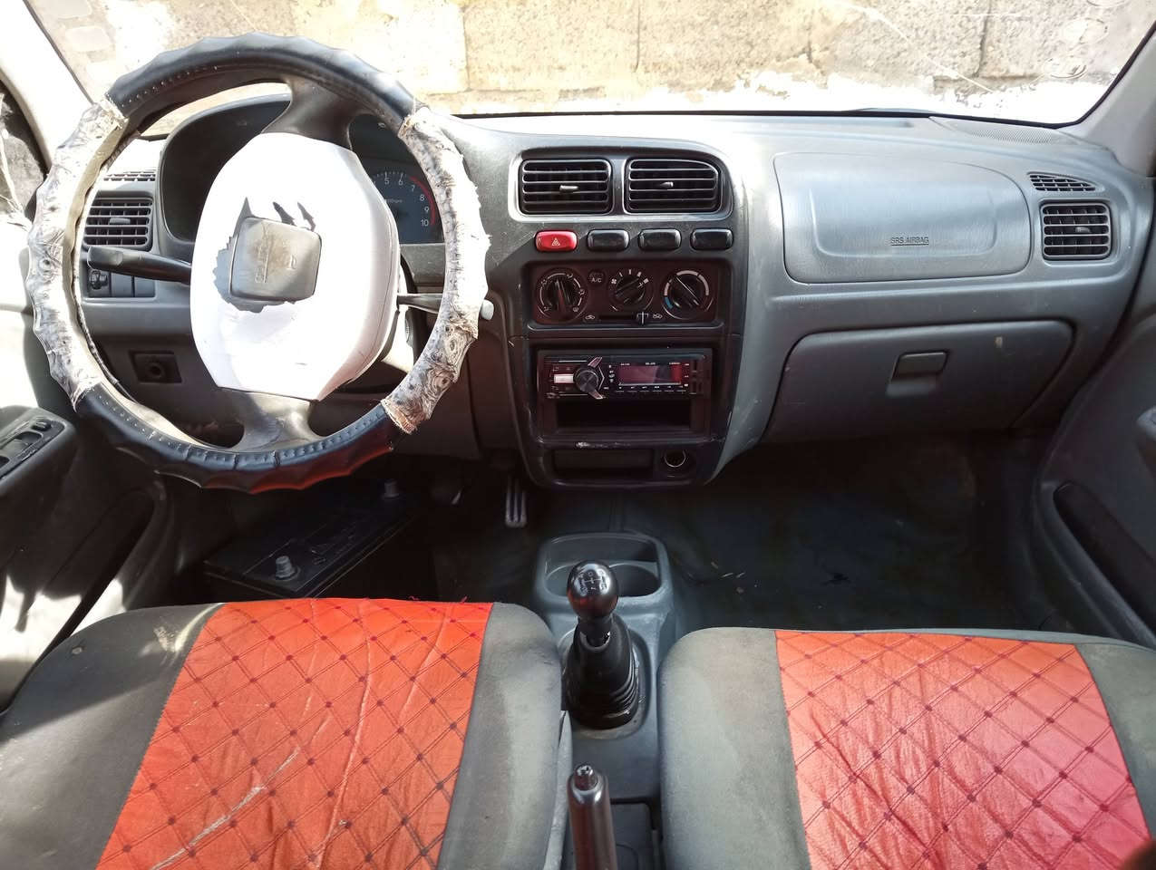 السلام عليكم سياره سوزوكي موديل 2008 شالعه كازكيت صاره 4 شهر واكفه نضافه كدام عين شرعي
بل موصل تحويل فقط هيئة عليه 750الف سعر من اخير 4ورقات ونص عنون ناحيه زمار ***********
