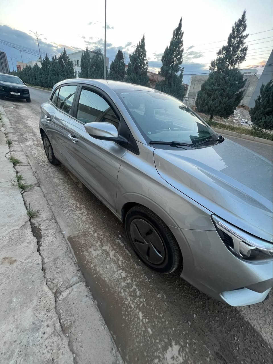 Mg 3 ٢٠٢٥ فروشتني خيرا بيع سريع بدون صبخ بي بوياخ شوينكي كجكه ppr له كه ل قوبكي بجوك له جاملغي سايقيه ***********شويني هولير أربيل, العراق
