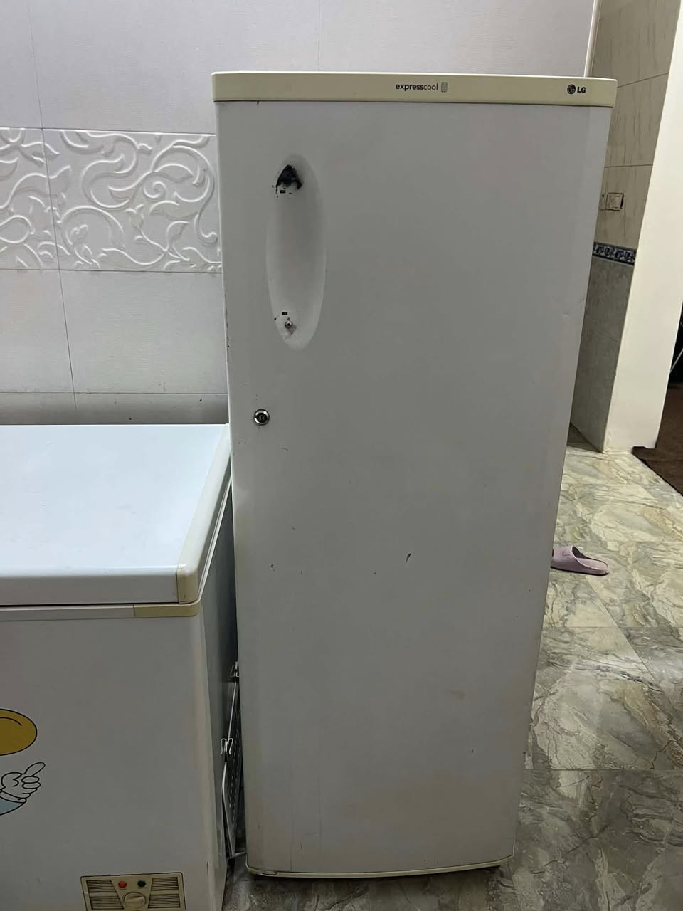 ثلاجه ومجمده جدد ما دخلات تصليح نضيفات
للاستفسار:***********

حله شارع :40
