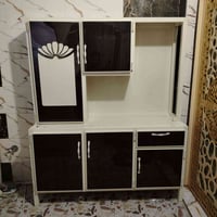 كاونتر مترو نص   3 قطع   اخو الجديد  استفسار  07824854585 اذا عندك كاو...