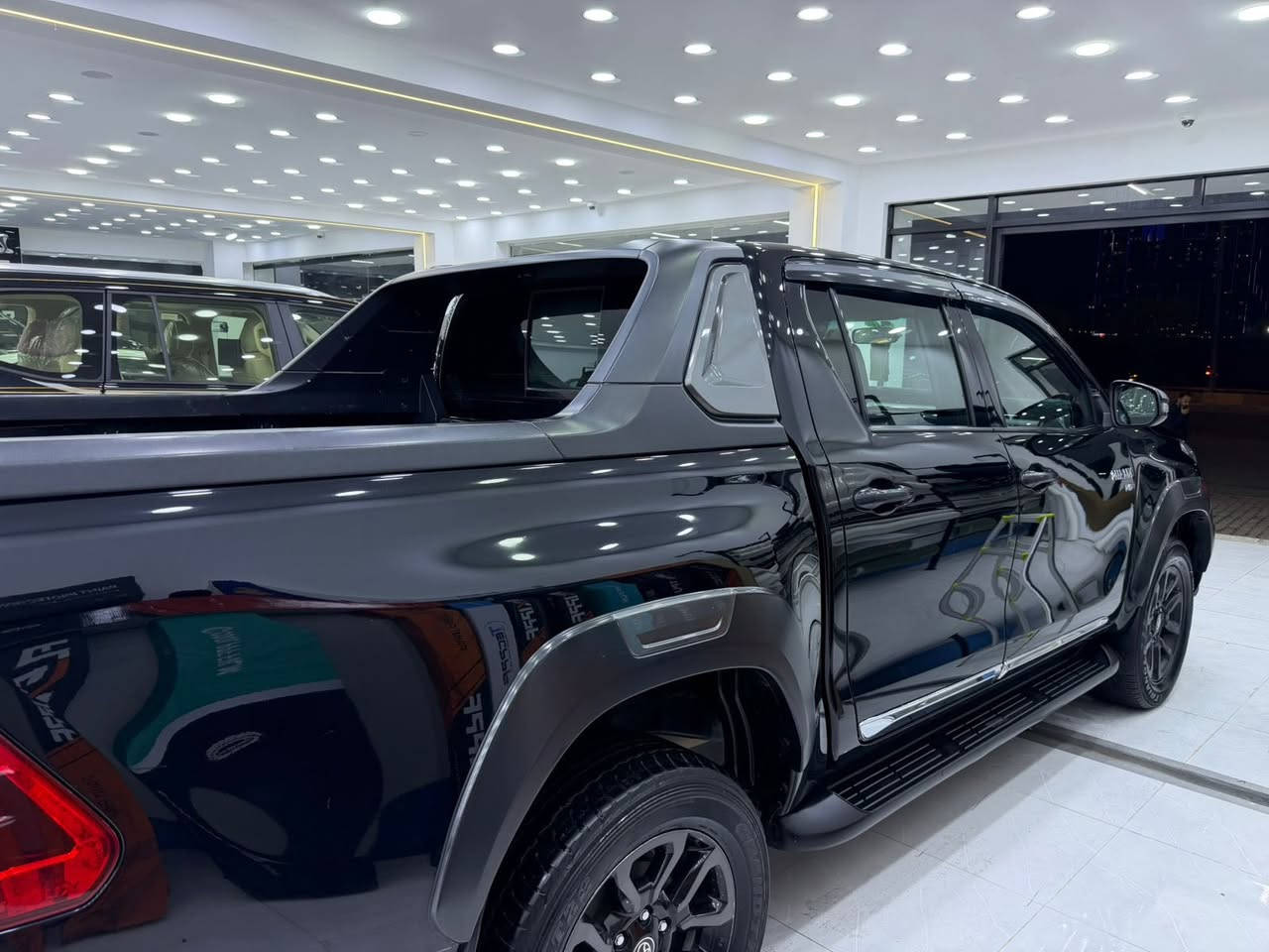 للبيع 
ادفنجر 2021
فول مواصفات
سياره ماشيه ١٣٠
مكان السياره صلاح الدين الدجيل 
سعرها 360 وبيها مجال 
***********
