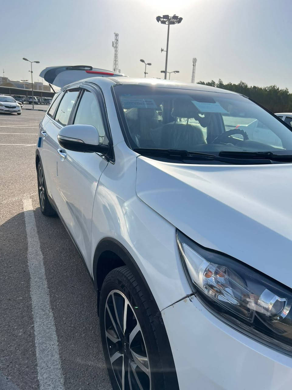 للبيع كيا سورنتو 2020  فوول عدا البصمه مكينه 6سلندر  وكير جدد ( وحداديه هيه و تخم تاير صارلي 12 يوم من شادهن ) تبريد ❄️ ثلج 7 راكب 3 قطع تبريد ويل كب كروم رقم نكليزي مشروع وطني وين ماكان تتحول السياره متجيه ومصبوغه عام سياره نضيفه وحلوه مال جناي احلى من الصور السعر 160   بيها مجال مكاني بابل حله ***********
