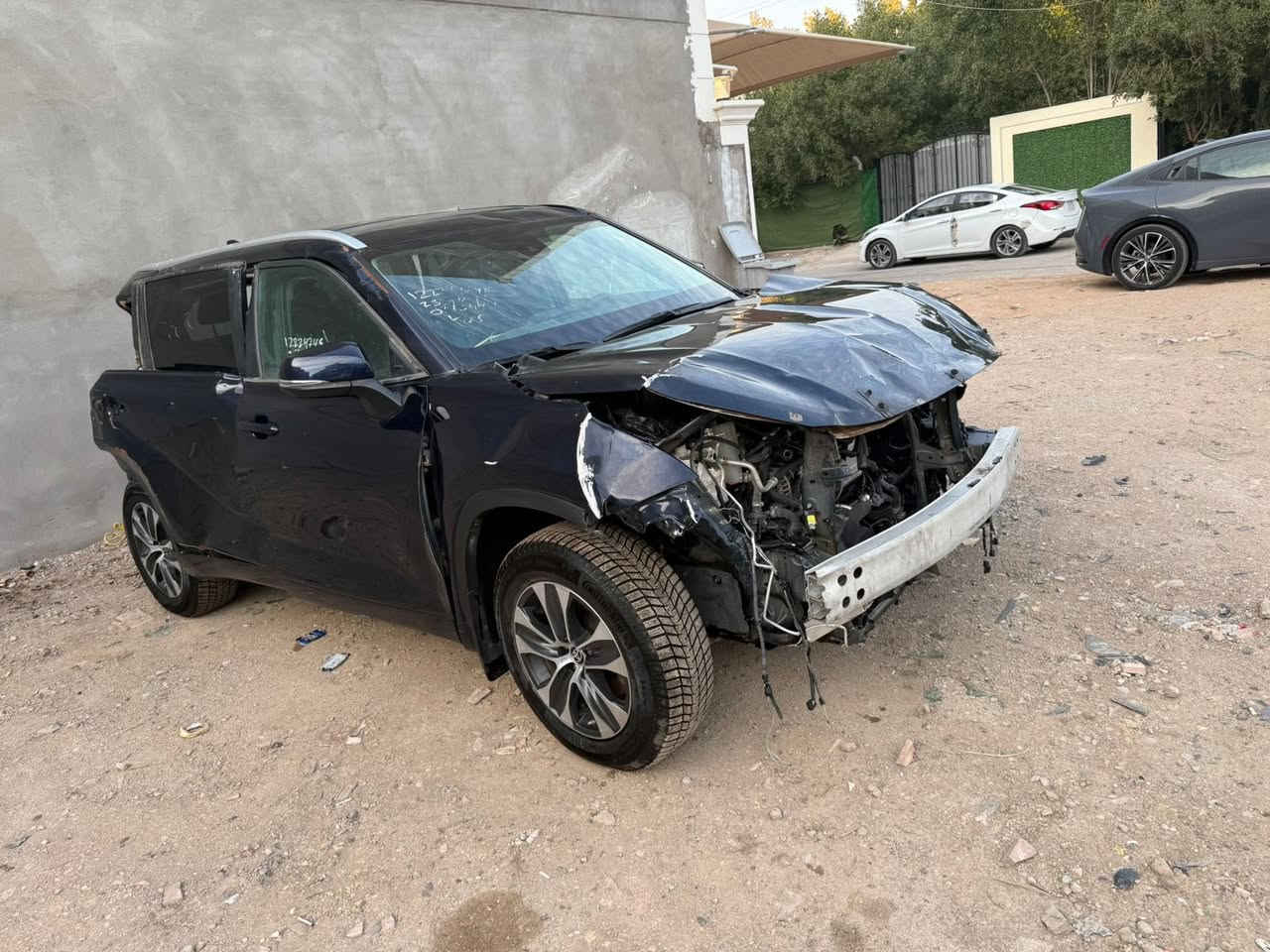 سلام عليكم 
للبيع 

هايلاندر
عل حادثه
تشتغل وتمشي
دخول جديد
موديل 2023
عنوان بغداد
سعر 110
موبايل ***********
