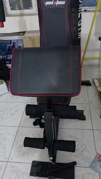 ألسلام عليكم اخوان جهاز رياضي ملتي جم  متعدد الاستخدام ويا جهاز عقلة و...