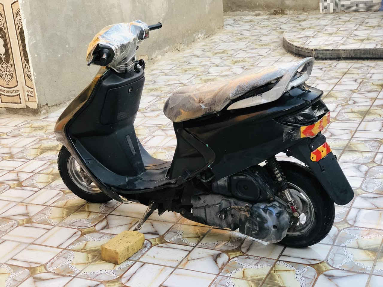 دراجه فراشه للبيع سعرها 225بيه مجال
مكان قضاء الخضر ال بريشه 
الاتصال ***********
خاص مفتوح
