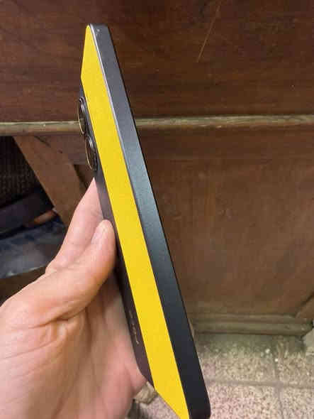 Poco x7 pro
512/16

Dimensity 8400 ultra

Camera. 50 mp

بطارية 6000

شاحن 90 واط

ملحقات كاملة

الجهاز استخدام قليل جدا

نظافه 100

بطارية 100

السعر 360.000/ اسعار ثابتة

الملك سنتر/السيدية

***********
