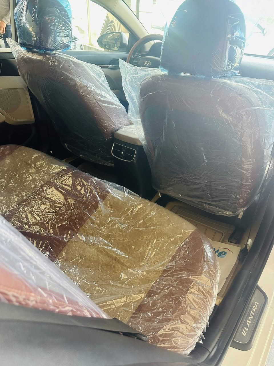 معرض قلعه أربيل.            بابل طريق حله نجف.   

💎هونداي النترا         2020     ELANTRA. رقم بابل

 فول  المواصفات       مكفولة عامه بحاله الزيرو 

💎سلايد - فتحة.             ماشيه70    اصل شرط الفحص
          
💎محرك 2000cc       خليجي    السعر185 

💎بصمه 

💎كاميرا  أمامي خلفي      

💎شاشةكبيره اندرويد 

💎تحكم أستيرن 

💎وضعيات قيادة متعدده ٣ وضعيات

💎_ عادي وسبورت وذكي

   💎مري شفط نضام ترحيب 

💎صندوق بصمه ذكي

💎لد نهاري 

💎تبريد قطعتين

💎ويل كب/ويل كروم/ويل 17 

💎داخل جلد لونين     

💎مدخل AUX+USB/بلوتوث...

💎 شاشه عطلات 

💎للاستفسار اكثر  الاتصال ع 

☎️    ☎️    ☎️

 *********** مصطفى المسافر 
*********** احمد المسافر 
*********** مقتدى المسافر 

‼️العنوان بابل طريق حله نجف
