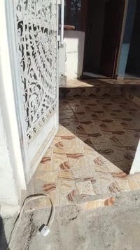 بيت الايجار قرب المجسر مجاور المرموقه ٧نيسان الاستفسار على رقم ٠٧٧١٥٩٧...