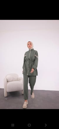 طقم نسائي • قماش نخب أول • مخيم دار شكران