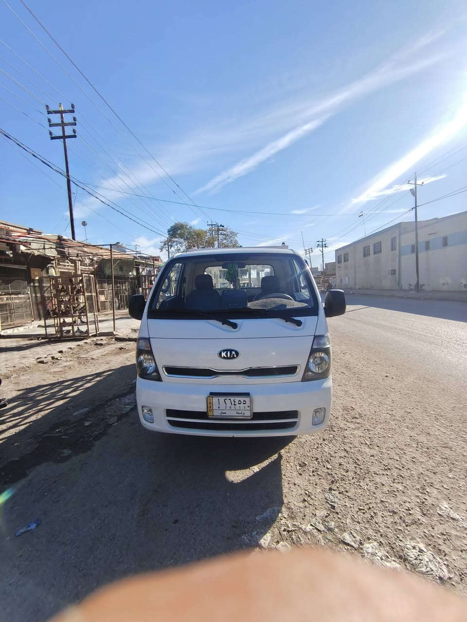 السلام عليكم كيا حمل موديل ١٤ السياره كفاله عامه من كير من مكينه شاصي كشر مابيهه دكه جاكوج والسياره اب اسمي  السعر ١١٠ اوبيهه مجال مكان السياره بابل قضاء المسيب ***********  رجائا المو شراي لايضل ايخابر ويعامل
