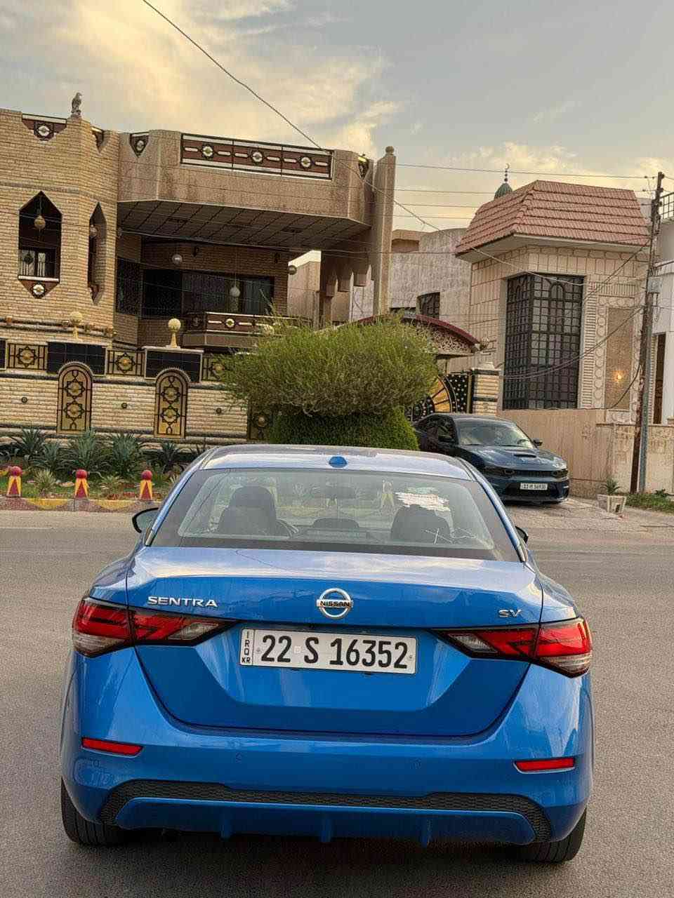 السلام عليكم 
للبيع نيسان سنترا ازرق SV 2023
محرك 20 
ماشي 18 الف ميل 
صبغ بس بنيد بدون دواخل شرط الفحص
سيارة كلش جديدة
مكاني بغداد
رقم *********** بغداد, العراق
