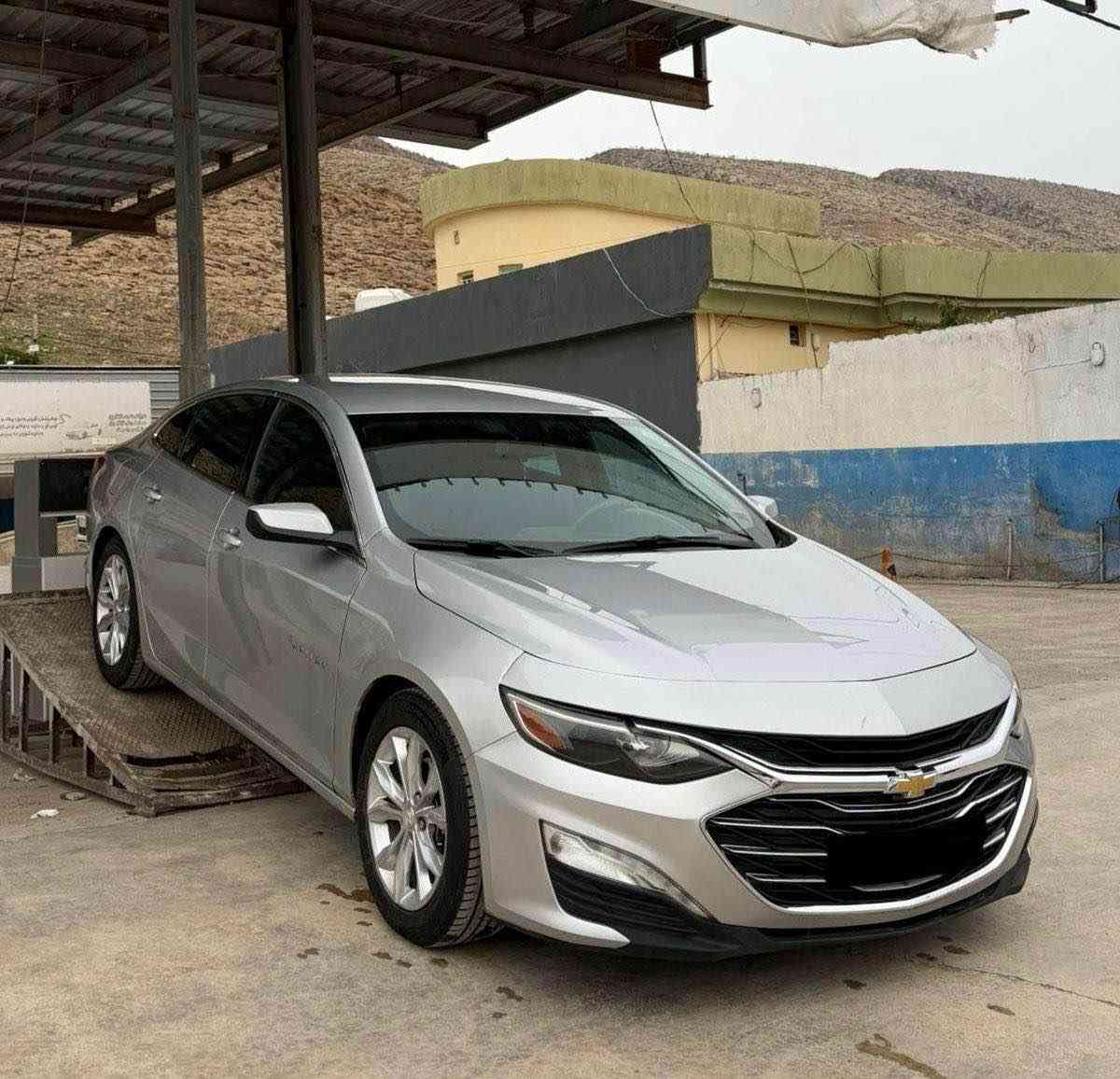 شفروليه ماليبو 2021 LT
سعر ١٢٢$ 
سيارة نظيفة ومجهزة، تم الاهتمام بها بالكامل،
المواصفات:
 • ممشى: 85 ألف مايل فقط
 •محرك + جير بشرط الفحص
 •بدون إيرباغ
 • أمامية وخلفية (كبس)
 • نصف جامر لخ + باب سكن (صبغ)
 •تعديل خفيف على جامرلخ الخلفي
 •نظام تبريد شغال 100% (قطعتين)
 •كاربلاي + وايرلس كاربلاي
 •تدفئة الكشنات الأمامية
 •4 تايرات نظيفة 
 •دهن محرك وجير جديد

2021 شۆفرلێت مالیبوLT 
ئۆتۆمبێلێکی پاک و باش پارێزراو
تایبەتمەندییەکان:
•تەنها 85 هەزار میل
• مەکینە و گێڕ بە شەرت
• بێ ئەیرباگ
• پێش و پشت کەپس
•بستەک جامرلغی پشتەوە تعدیل
• ئەپڵ کارپلەی + ئەپڵ کارپلای وایرلێس
• 4 تایەی خاوێن
• رونی بزوێنەر و گێڕ نوێ
سعر ١٢٢$ وەرەقە

+964 750 434 7323 أربيل, العراق


**إذا كنت صاحب هذا الإعلان وتريد حذفه لأي سبب، رجاءا أرسل رسالة إلى الدعم الفني**