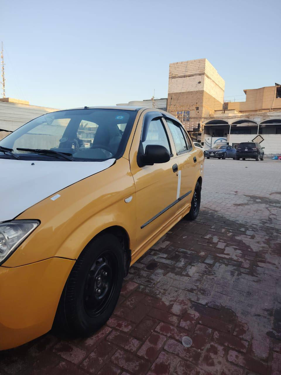 طيبه 17 رقم بغداد مشروع وطني انكليزي بسمي سياره حلوه وكاعده ماببه حادث سياره بيه خيط تبخير ومابيه اي نقص كامله ومداور ثاني يوم السعر 45 وبيه مجال  للاستفسار اتصل بيك خير وتدلل مكانه كربلاء
***********
***********
